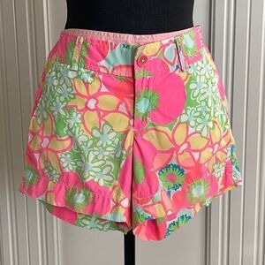 Lilly Pulitzer Fluorescent Floral Print Callahan Shorts, Size, 0